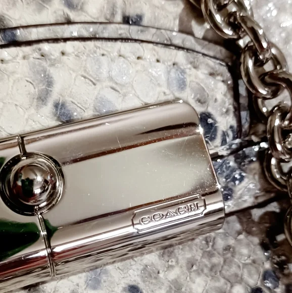 COACH Metallic Snake Kristin Clutch Crossbody RARE NWOT - Picture 6 of 16